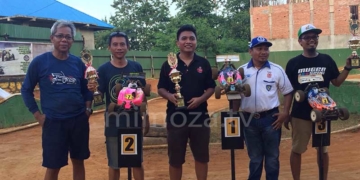 Adhan Tohopi (Juara 1) dan Maykel (Juara 2) Final Main B