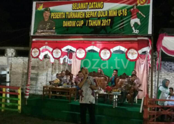 Dandim 1304/Gtlo Letkol Inf.Dadang Ismail Marzuki saat memberikan sambutan