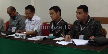 Tim PH ADHA-CBD Saat di sidang musyawarah sengketa pilkada Bawaslu Kota beberapa waktu lalu