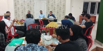 Suasana rapat Kahmi Gorontalo,  yang dipimpin langsung oleh Ketua Kahmi Wilayah Gorontalo Rustam Akili.