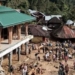 Banjir bandang di Mandailing Natal, Sumatera Utara, (12/10), menewaskan 17 orang, termasuk 12 siswa sekolah. (Foto: dok).
