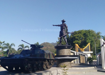 Patung Pahlawan Nasional, Nani Wartabone. Foto: Lukman polimengo.