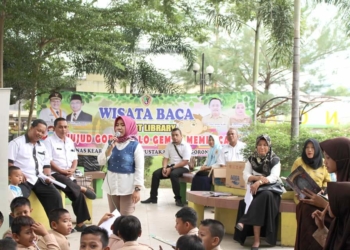 Kegiatan Wisata Baca yang digelar di Ruang Terbuka Hijua, Rabu (30/1/2019).