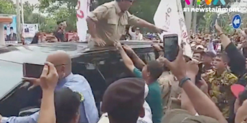 Screen capture video Capres 02 Prabowo Subianto yang tampak memarahi salas seorang petugas keamanan.