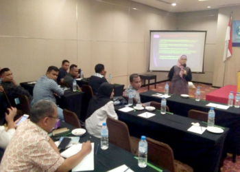 Puluhan wartawan di Gorontalo mengikuti kegiatan Workshop Peliputan Pemilihan Legislatif dan Pemilihan Presiden 2019, di salah satu hotel di Kota Gorontalo, Rabu (20/3/2019). Foto: Lukman Polimengo.