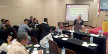 Puluhan wartawan di Gorontalo mengikuti kegiatan Workshop Peliputan Pemilihan Legislatif dan Pemilihan Presiden 2019, di salah satu hotel di Kota Gorontalo, Rabu (20/3/2019). Foto: Lukman Polimengo.