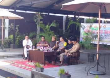 Kegiatan Ngopi Bauni, yang digelar di salah satu resto di Kota Gorontalo, Selasa (16/4/2019). Foto: Lukman Polimengo.