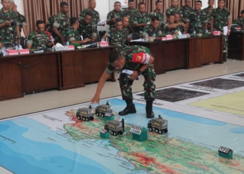 Korem 133/Nani Wartabone dan Polda Gorontalo serta stakeholder terkait menggelar latihan simulasi pengamanan pemilu 2019, Tactical Floor Games(TFG), yang digelar di Aula Kusno Danupoyo, Korem 133/Nani Wartabone, Sabtu (13/4/2019).