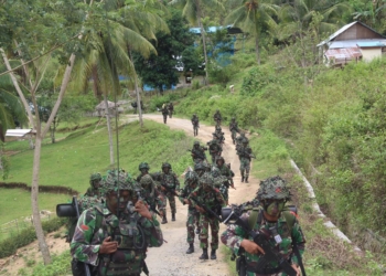Dalam rangka meningkatkan kemampuan, Batalyon 713/Satya Tama menggelar Uji Siap Tempur, Sabtu (27/4/2019). Uji Siap Tempur tingkat Kompi Yonif 713/Satya Tama merupakan program aplikasi dari seluruh latihan Batalyon Infanteri yang dimulai dari perorangan sampai peleton dan kompi.