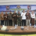 Foto bersama jajaran Forkopimda Provinsi Gorontalo usai video conference bersama Menkopolhukam.