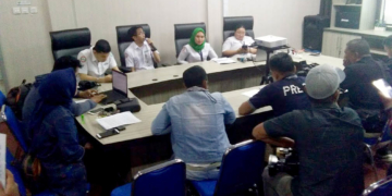 Kepala Perwakilan BPJS Gorontalo saat menggelar jumpa pers di Kantor BPJS Kesehatan Cabang Gorontalo, Senin (27/05/2019).