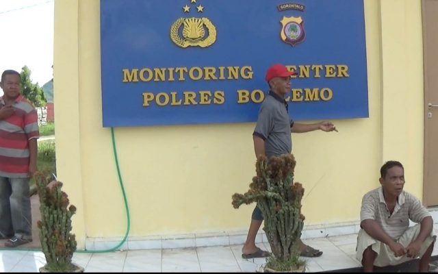 Keluarga korban