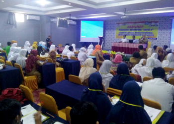 Workshop peningkatan kompetensi yang digelar di salah satu hotel di Kota Gorontalo, Selasa (21/5/2019). Kegiatan ini merupakan rangkaian lomba karya ilmiah, kerja sama antara Diknas Kota Gorontalo dan Mimoza Multimedia.