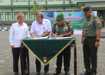 Penandatanganan MoU antara Korem 133 Nani Wartabone dengan Balai Wilayah Sungai (BWS) Sulawesi II Provinsi Gorontalo, terkait kegiatan pengelolaan sumber daya air dan pendampingan disiplin satuan pengamanan wilayah kerja BWS Sulawesi II di Gorontalo.