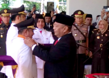 Gubernur Gorontalo, Rusli Habibie melantik Marten Taha dan Ryan Kono, sebagai Walikota dan Wakil Walikota Gorontalo, periode 2019 – 2024, yang d9igelar di Rumah Jabatan Gubernur Gorontalo, Minggu (2/6/2019).