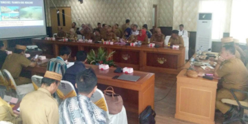 Rapat Koordinasi antara Pemerintak Provinsi Gorontalo bersama jajaran Pemerinta kabupaten Boalemo terkait pembangunan objek wisata Pantai Ratu, yang digelar di Ruang Huyula, Kantor Gubernur Gorontalo, Selasa (25/6/2019)