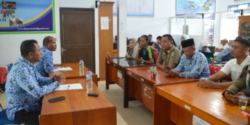 Pelaksanaan rapat teknis kegiatan gowes tahun 2019 yang dipimpin langsung Kepala Dispora Bone Bolango Muhamad Yamin Abbas, di Kantor Dispora Kabupaten Bone Bolango, Senin (17/6/2019). (Foto:.AKP)