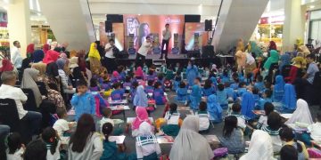 Memperingati Hari8 Anak Nasional 2019, Citymall Gorontalo menggelar lomba mewarnai, pentas seni serta pemberian donasi perpustakaan mini lengkap dengan buku dan poster peraga.