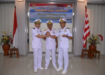 Pucuk pimpinan di Pangkalan TNI Angkatan Laut (Lanal) Gorontalo resmi berganti. Senin (1/7/2019) lalu, Letkol Laut (P) Maman Nurachman resmi menggantikan Letkol Laut (P) Tonny Sundah. Upacara serah terima jabatan (Sertijab) Danlanal Gorontalo sendiri di gelar di Mako Lantamal VIII Manado, dipimpin langsung oleh Danlantamal, Laksamana Pertama Jonias Mozez Sipasulta.