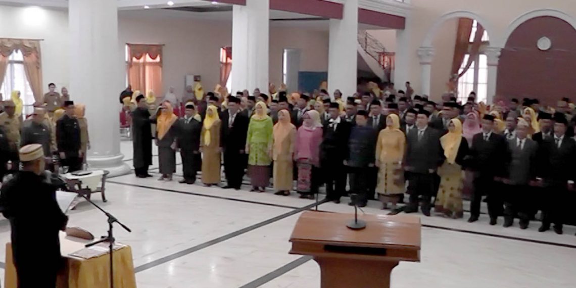 Suasana pelantikan Pejabat Struktural dan Fungsional di lingkungan Pemerintah Provinsi Gorontalo, Selasa (30/7/2019).