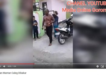 Screen shoot video Mantan Anggota Dewan Provinsi Gorontalo yang di bakar.