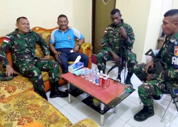 Satgas Pamtas Yonif 713/Satya Tama Pos Kout melaksanakan kegiatan anjangsana ke Polres Keerom, Jayapura, Rabu (14/8/2019). Anjang sana ini juga merupakan perkenalan Satgas Pamtas Yonif 713 di medan tugas yang baru.