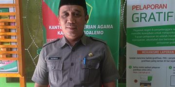 Hamka Isa Biola selaku Kasubag Umum Kantor Kemenag Kabupaten Boalemo.