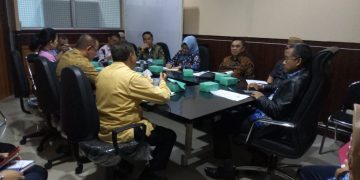 Panitia Khusus (Pansus) I DPRD Provinsi Gorontalo, yang membahas Ranperda tentang Penyelenggaraan Administrasi Kependudukan, di Gedung E, Lantai 3, Dirjen Kependudukan dan Pencatatan Sipil Kementerian Dalam Negeri, Jakarta.