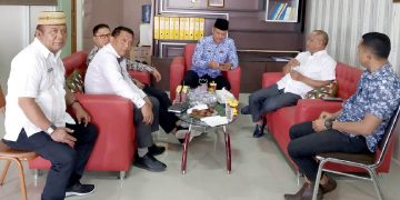 Sebagai upaya untuk mensinkronkan data base kependudukan, Komisi I DPRD Provinsi Gorontalo melakukan kunjungan kerja (Kunker), di beberapa Kantor Catatan Sipil di Provinsi Gorontalo.