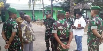 Gubernur Papua Lukas Enembe, S.I.P., M.H bersama rombongan melaksanakan kunjungan peninjauaqn lokasi perbatasan Republik Indonesia - Papua Nugini yang terletak di Skouw, Senin (30/9/2019).