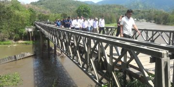 Komisi III bersama instansi terkait, dari Pemprov dan Pemkab Bonebolango, Proyek pembangunan jembatan Molingtogupo di Kecamatan Suwawa, Kabupaten Bone Bolango,pada Kamis (24/10/2019).