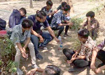 Siswa SMK saat kepergok lagi konsumsi Miras (Foto: istimewa)