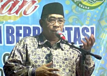 Adhan Dambea, Anggota DPRD Provinsi Gorontalo.