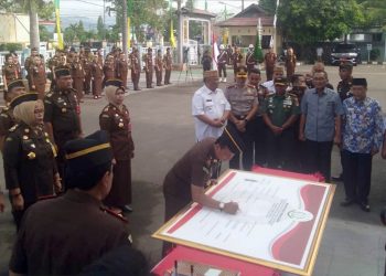 Penandatanganan fakta integritas pada pencanangan pelaksanaan zona integritas wilayah bebas dari korupsi (WBK) menuju wilayah birokrasi bersih melayani (WBBM), Rabu (19/2/2020).