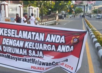 Salah satu ruas jalan di Kota Gorontalo yang di tutup.