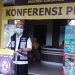 Koordinator Tim Medis  Gugus Tugas Covid  19 Provinsi Gorontalo dr. Triyanto Bialangi mengumumkan, perkembangan Covid - 19 di Provinsi Gorontalo.Foto: Lukman Polimengo.