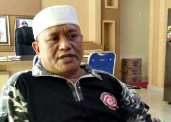 Risjon Sunge, Kepala Dinas Sosial Provinsi Gorontalo. Foto: Lukman Polimengo.