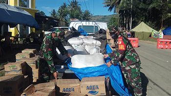 Minuman keras jenis cikus seludupan yang berhasil digagalkan oleh aparat di perbatasan Gorontalo dan sulawesi Utara.