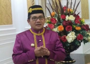 Wali Kota Gorontalo,  Marten Taha.  Foto: Lukman Polimengo.