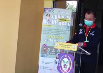 Juru Bicara GTPP Covid 19 Provinsi Gorontalo, dr Triyanto Bialangi memberikan keterangan pers terkait perkembangan Covid 19 di Provinsi Gorontalo. Foto: Lukman Polimengo.