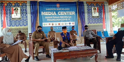 Gelar rapat lewat video conference, Pemerintah Kabupaten (Pemkab) Bone Bolango menetapkan besaran zakat fitrah pada bulan suci Ramadan 1441 H/2020 M sebesar Rp30.000 per jiwa. Foto: Humas Bone Bolango.