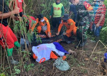 Jenazah Suroso saat ditemukan oleh tim SAR Gabungan, Kamis (9/7/2020). Foto: Basarnas Gorontalo.