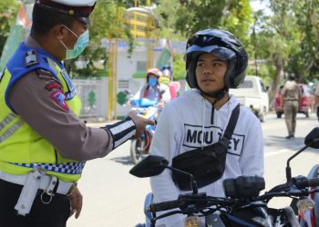 Hari pertama pelaksanaan Operasi Patuh Otanaha 2020, sebayak 69 warga terjaring dalam razia tersebut. Operasi Patuh Otanaha gabungan personil kepolisian dan Pemerintah Daerah ini merupakan bentuk kepedulian kepada masyarakat dalam mencegah penyebaran Covid-19 di Provinsi Gorontalo.