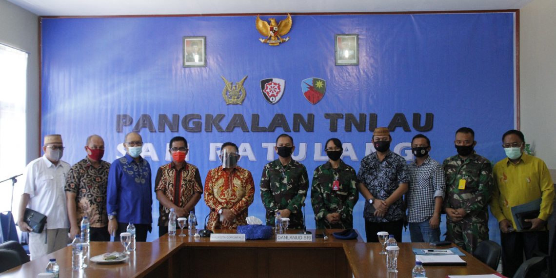 Foto bersama jajaran Pemkot Gorontalo bersama Lanud "Tentara Langit" Sam Ratulangi Manado. Foto: Pentak Lanudsri.