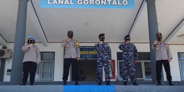 Komandan Lanal Gorontalo, Letkol Laut (P) Sayid Hasan, menerima kunjungan Kapolda Gorontalo Irjen Pol Akhmad Wiyagus, Jumat (11/9/2020)