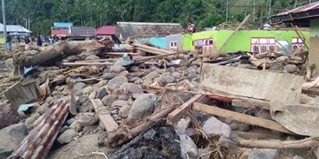 Kondisi terkini Dusun III, Desa Mamungaa Timur, Kecamatan Bulawa, Bone Bolango, pasca dihantam banjir. Foto: Lukman Polimengo.