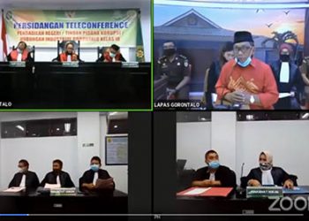 Sidang perdana kasus dugaan penganiayaan yang dilakukan oleh Bupati Boalemo, Darwis Moridu, digelar di Pengadilan Negeri Gorontalo, Selasa (15/9/2020).