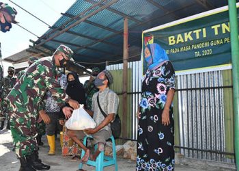 Dalam rangka memperingati Hari Juang TNI AD tahun 2020, Korem 133/Nani Wartabone menggelar kegitan karya bakti yang berlokasi di Taman Makam Pahlawan (TMP) Pentadio Talaga Biru Kabupaten Gorontalo Jumat, (11/12/2020).