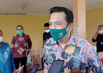 Direktur Koordinator Sulawesi (Korsul) IV KPK, Asep Rahmat Suwanda.
Foto: Lukman Polimengo/mimoza.tv