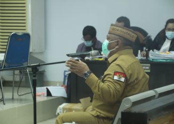 Rusli Habibi menghadiri sidang kasus GORR